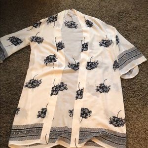 White decorative kimono